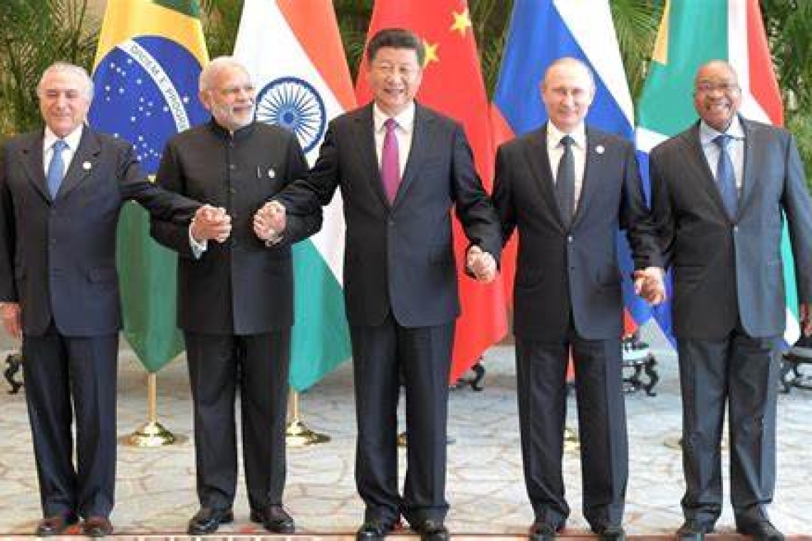 Le Nigeria vise l'adhésion au bloc des BRICS 